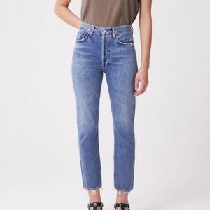 AGOLDE Riley High Rise straight Crop Color in frequency.